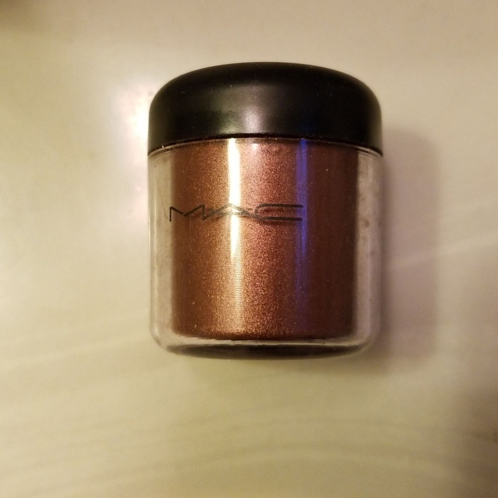 MAC Pigment Copperbeam
